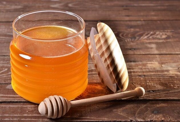 Trattare le vene varicose sulle gambe con il miele può risolvere i problemi della pelle